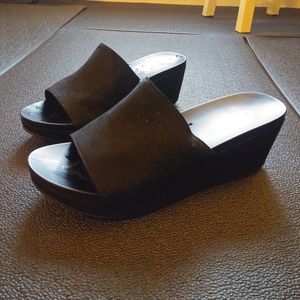 Black platform heel slide sandals